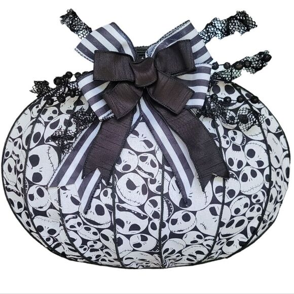 Jack Skellington pumpkin Halloween wreath